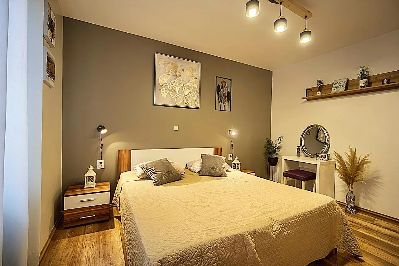 Apartment Korado Pula